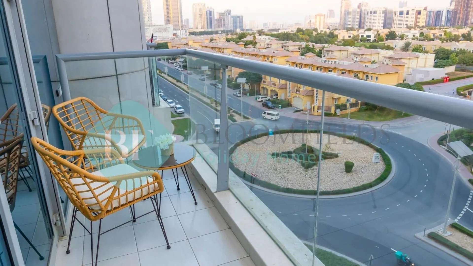 Bloomfields 1Bedroom Cozy 1Br Golf Tower Dubai Apartment